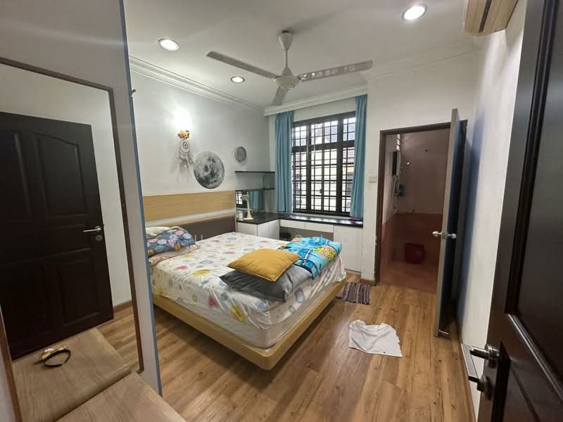 Rumah Teres 2-Tingkat untuk Dijual di Bandar Baru Permas Jaya (Permas Jaya) - Suny Sior - Bedroom - PropertyGuru.com.my