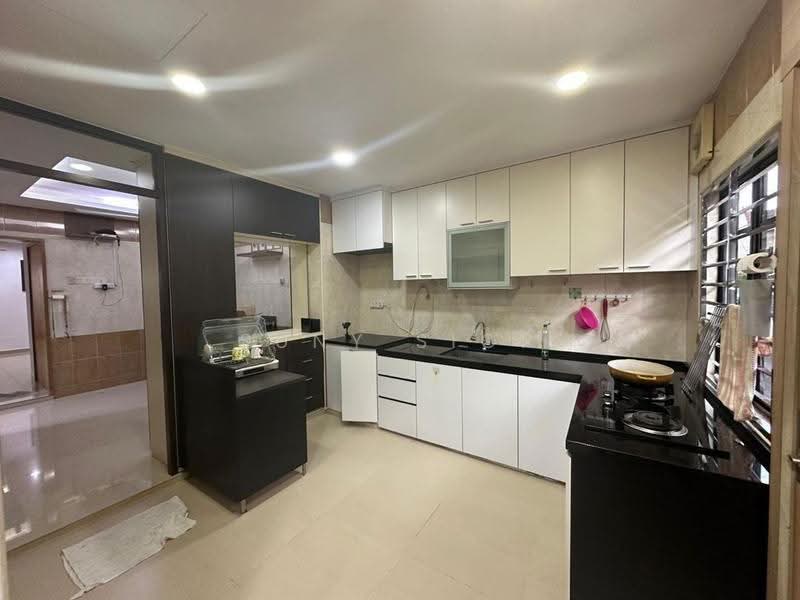 Rumah Teres 2-Tingkat untuk Dijual di Bandar Baru Permas Jaya (Permas Jaya) - Suny Sior - Kitchen - PropertyGuru.com.my
