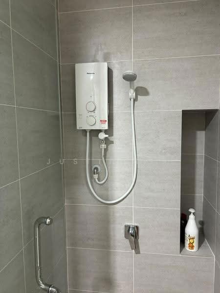 Kediaman Servis untuk Disewa di SouthPlace Residences @ Tropicana Metropark - Justin Soh - Bathroom - PropertyGuru.com.my