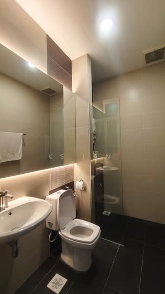 Rumah Kluster untuk Dijual di Taman Nusa Bestari (Iskandar Puteri (Nusajaya)) - KS Tan - Bathroom - PropertyGuru.com.my