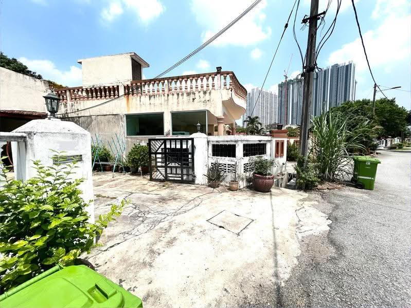 Rumah Teres 1.5-Tingkat untuk Dijual di Taman Setapak (Setapak) - Thoriq Suparman - Exterior - PropertyGuru.com.my