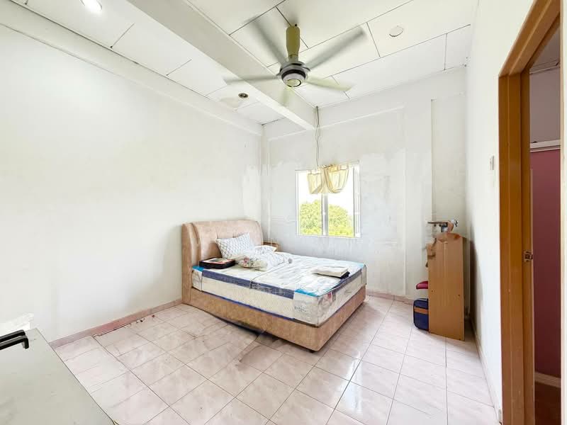 Bungalow House for Sale in Kajang (Selangor) - Muin Mn - Bedroom - PropertyGuru.com.my