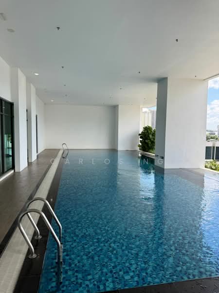 Kediaman Servis untuk Disewa di The New Duo @ Edumetro - Carlos Ng - Pool - PropertyGuru.com.my