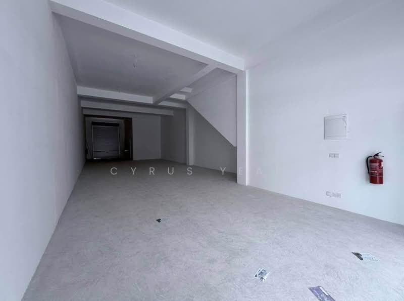 Shop / Office for Sale in Bandar Baru Permas Jaya (Permas Jaya) - Cyrus Yeap - Interior - PropertyGuru.com.my