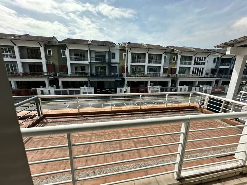 Rumah Teres 2.5-Tingkat untuk Dijual di Taman Meranti Jaya (Puchong) - Felix Wong - Exterior - PropertyGuru.com.my
