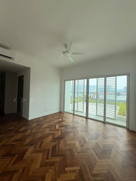 Rumah Berkembar untuk Disewa di pulau andaman (Tanjung Tokong) - Jonathan Chng - Living Room - PropertyGuru.com.my
