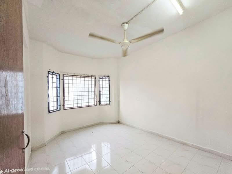 Pangsapuri untuk Dijual di Kenari Court - Hazeman Omar - Living Room - PropertyGuru.com.my