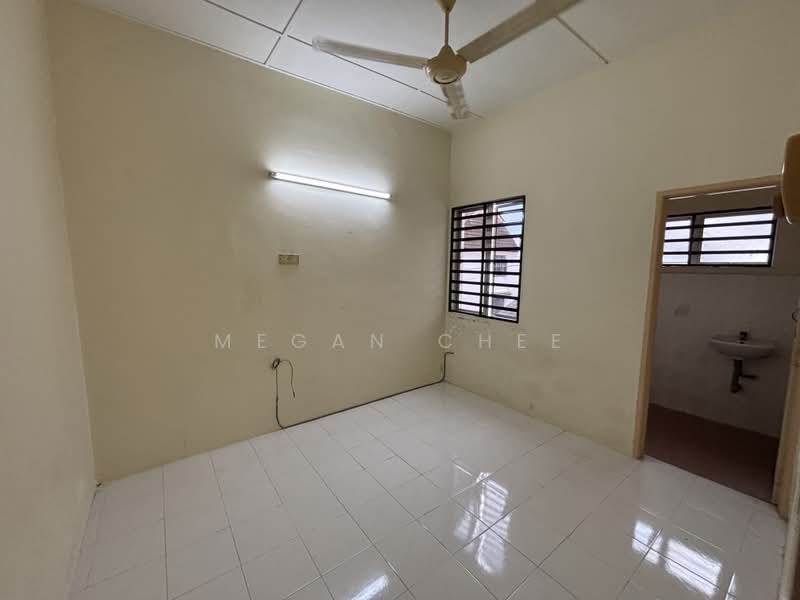 Rumah Teres 2.5-Tingkat untuk Dijual di Taman Rapat Perdana (Ipoh) - Megan Chee - Interior - PropertyGuru.com.my