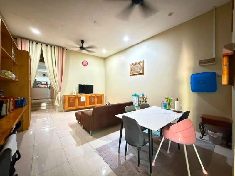 Semi-Detached House for Sale in Sungai Jawi (Penang) - Azura Ghani - Living Room - PropertyGuru.com.my