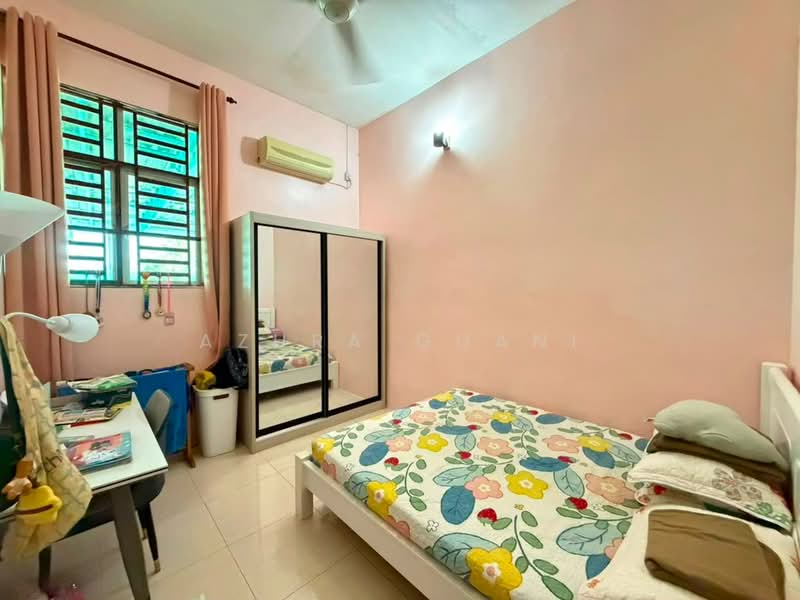 Semi-Detached House for Sale in Sungai Jawi (Penang) - Azura Ghani - Bedroom - PropertyGuru.com.my