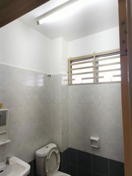 2-storey Terraced House for Sale in Lembah Impiana (Kulim) - Mei Yee Lee - Bathroom - PropertyGuru.com.my