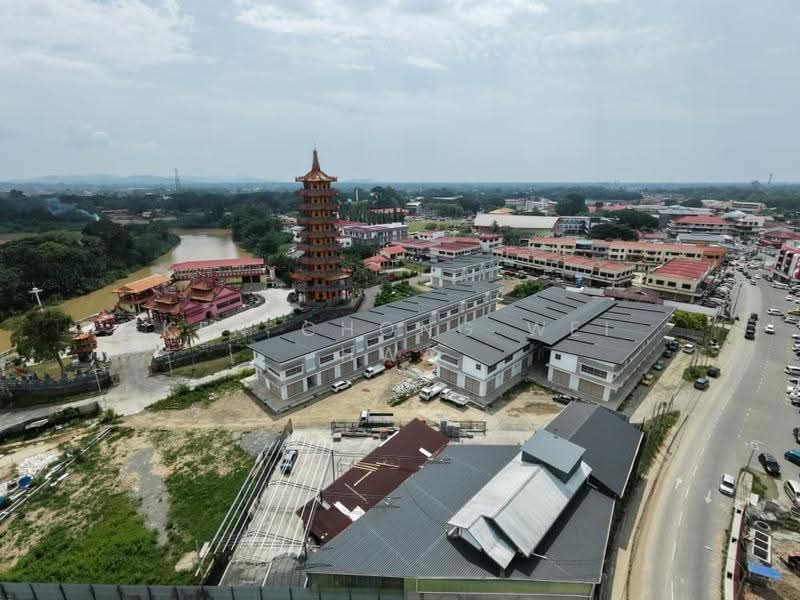 Shop for Sale in Tuaran (Sabah) - KEN CHONG WEI HWA - Exterior - PropertyGuru.com.my