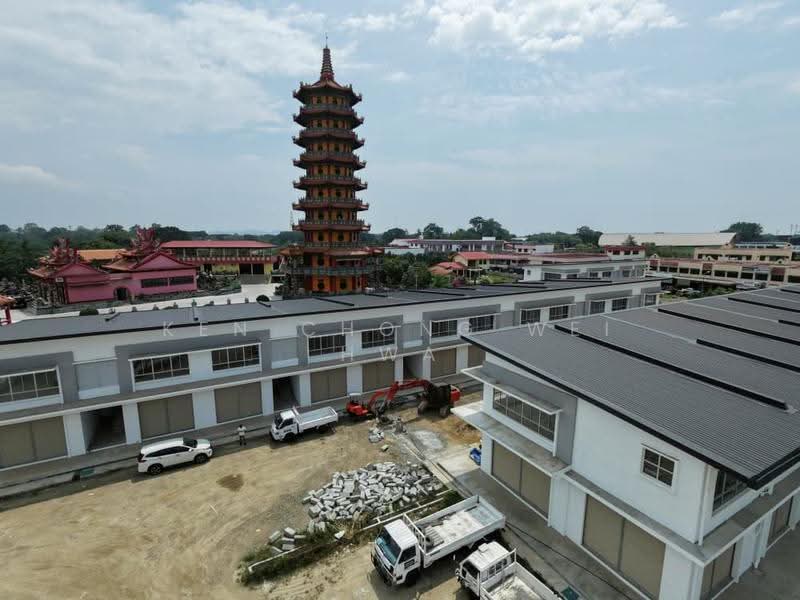 Shop for Sale in Tuaran (Sabah) - KEN CHONG WEI HWA - Exterior - PropertyGuru.com.my
