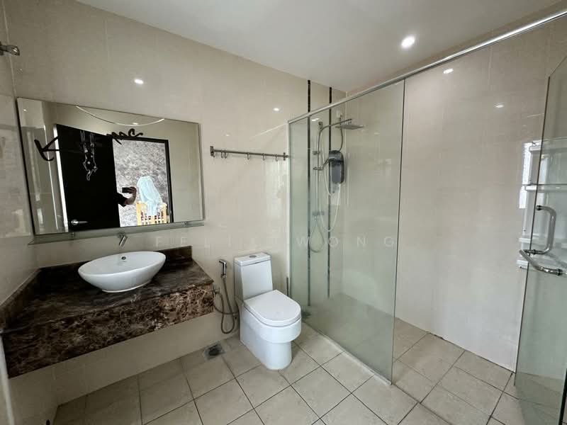 Rumah Teres 2.5-Tingkat untuk Dijual di Taman Meranti Jaya (Puchong) - Felix Wong - Bathroom - PropertyGuru.com.my