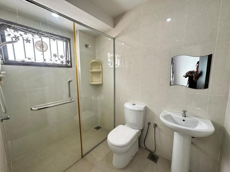 Rumah Teres 2.5-Tingkat untuk Dijual di Taman Meranti Jaya (Puchong) - Felix Wong - Bathroom - PropertyGuru.com.my
