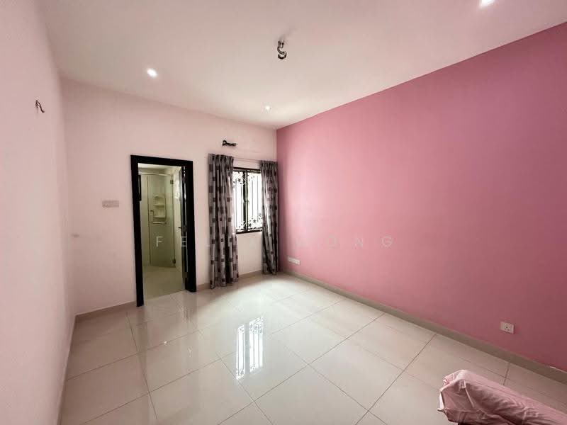 Rumah Teres 2.5-Tingkat untuk Dijual di Taman Meranti Jaya (Puchong) - Felix Wong - Bedroom - PropertyGuru.com.my