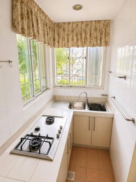 Kondominium untuk Dijual di Desa Impiana - Hazeman Omar - Kitchen - PropertyGuru.com.my