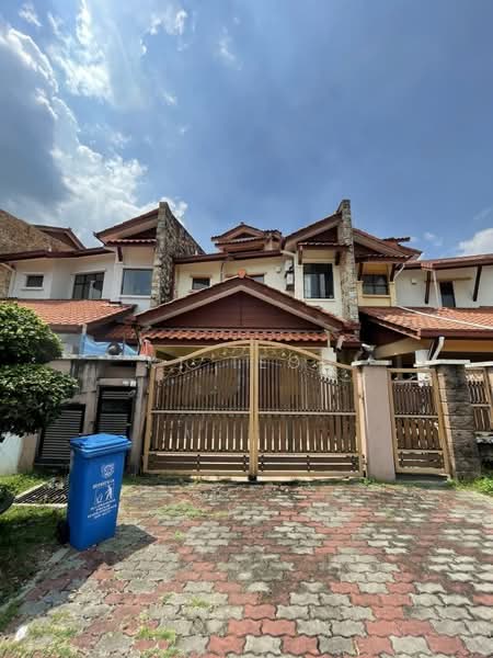 2-storey Terraced House for Sale in Seksyen U8 (Shah Alam) - KT Teoh - Exterior - PropertyGuru.com.my