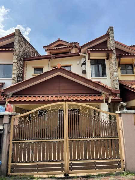 2-storey Terraced House for Sale in Seksyen U8 (Shah Alam) - KT Teoh - Exterior - PropertyGuru.com.my