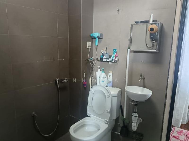 2-storey Terraced House for Sale in Bandar Sri Damansara (Selangor) - Yenny Yap - Bathroom - PropertyGuru.com.my