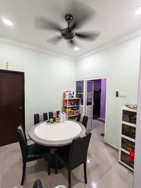 Rumah Teres 1-Tingkat untuk Dijual di Taman Universiti (Skudai) - Seven Tay - Dining Room - PropertyGuru.com.my