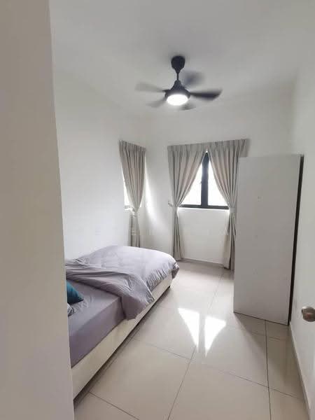 Kondominium untuk Disewa di Sky Awani Residensi 5 - Peter Pua - Bedroom - PropertyGuru.com.my