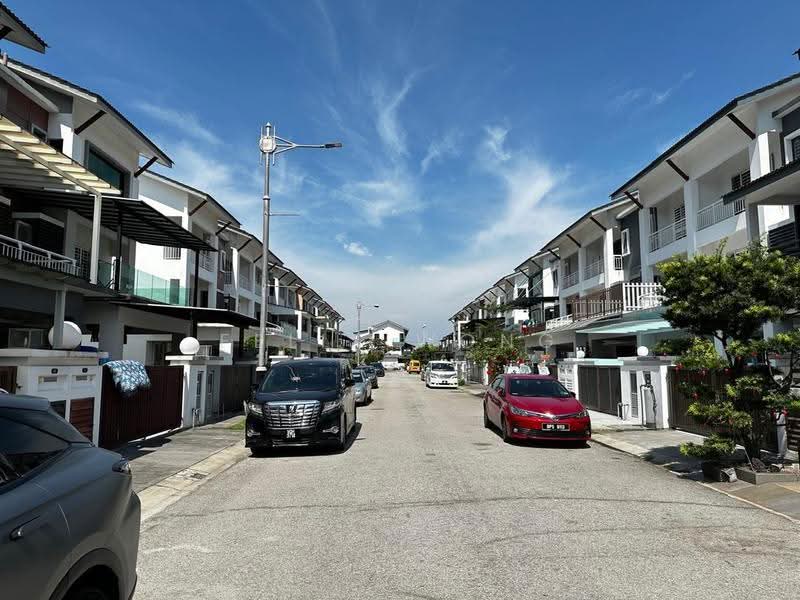 Rumah Teres 2.5-Tingkat untuk Dijual di Taman Meranti Jaya (Puchong) - Felix Wong - Exterior - PropertyGuru.com.my