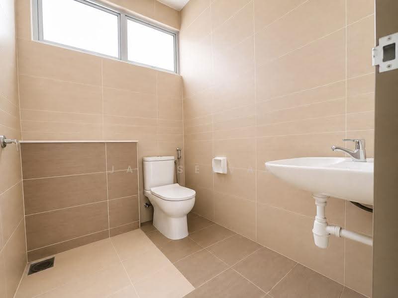 Rumah Teres untuk Disewa di Klang (Selangor) - Jay Selvam - Bathroom - PropertyGuru.com.my