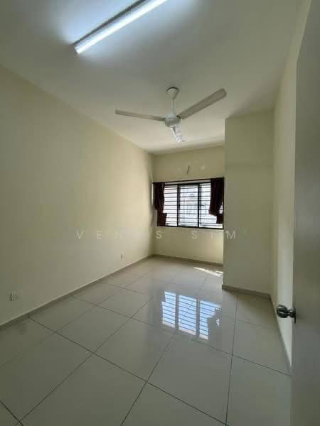 Rumah Teres 2-Tingkat untuk Disewa di Bandar Rimbayu (Telok Panglima Garang) - Venus Sim - Interior - PropertyGuru.com.my