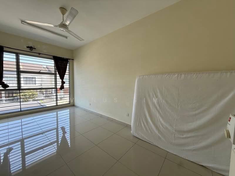 Rumah Teres 2-Tingkat untuk Disewa di Bandar Rimbayu (Telok Panglima Garang) - Venus Sim - Interior - PropertyGuru.com.my