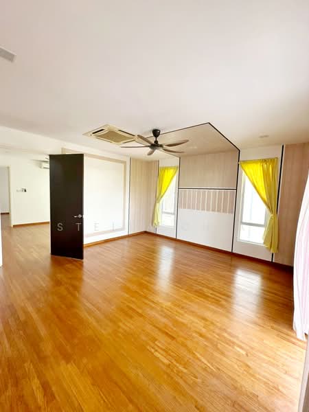 Link Bungalow for Sale in Senibong Cove (Masai) - Stella Chia - Living Room - PropertyGuru.com.my