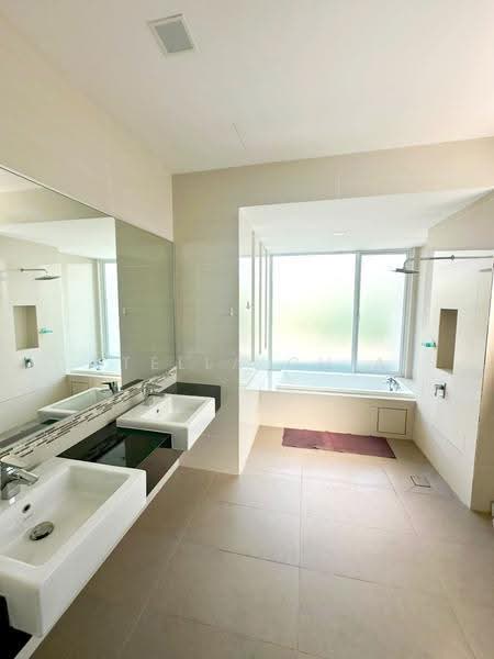 Link Bungalow for Sale in Senibong Cove (Masai) - Stella Chia - Bathroom - PropertyGuru.com.my