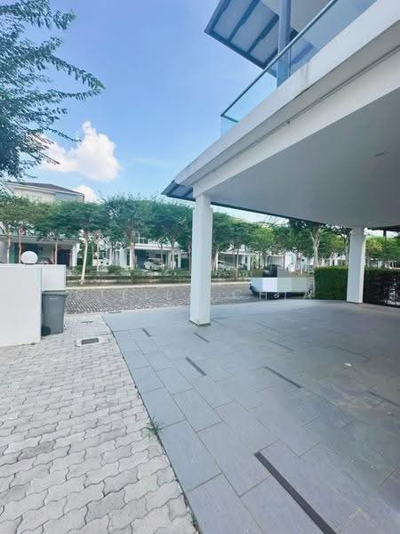 Link Bungalow for Sale in Senibong Cove (Masai) - Stella Chia - Exterior - PropertyGuru.com.my