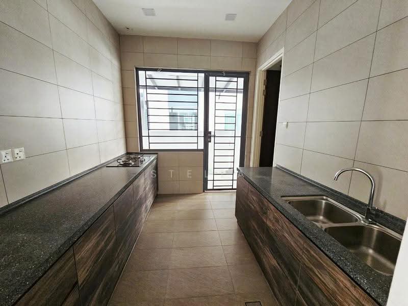 Banglo Pautan untuk Dijual di Senibong Cove (Masai) - Stella Chia - Kitchen - PropertyGuru.com.my