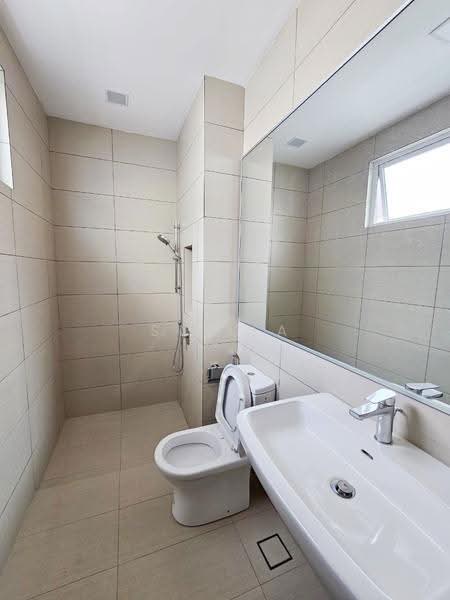 Banglo Pautan untuk Dijual di Senibong Cove (Masai) - Stella Chia - Bathroom - PropertyGuru.com.my