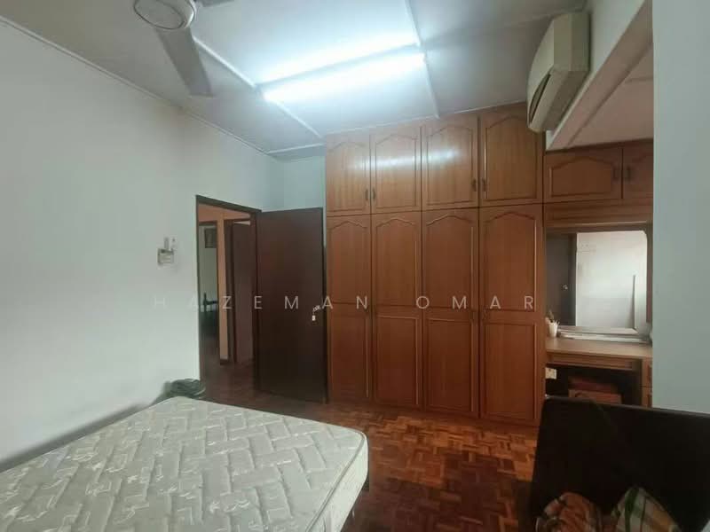 Rumah Teres 2-Tingkat untuk Dijual di SS19 (Subang Jaya) - Hazeman Omar - Bedroom - PropertyGuru.com.my