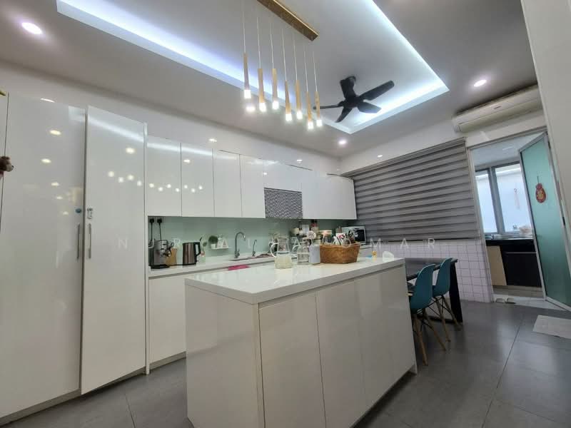Rumah Berkembar untuk Dijual di Setia Eco Park (Setia Alam) - Nur Alia Omar - Kitchen - PropertyGuru.com.my