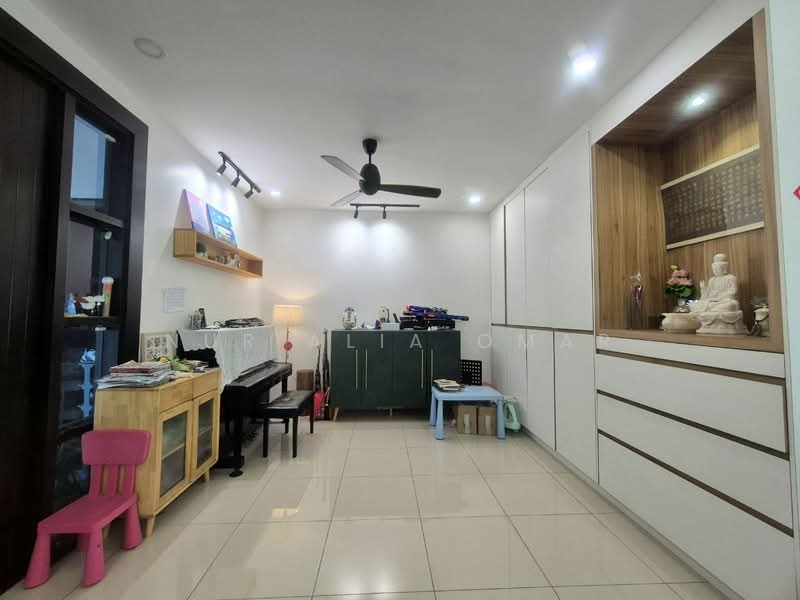 Rumah Berkembar untuk Dijual di Setia Eco Park (Setia Alam) - Nur Alia Omar - Living Room - PropertyGuru.com.my