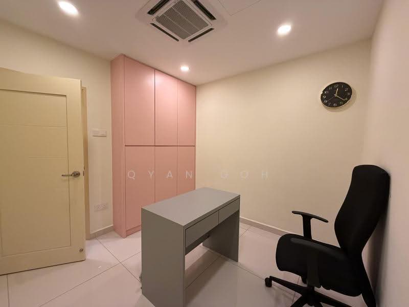 Rumah Teres untuk Dijual di Island Glades (Jelutong) - Qyan Goh - Study - PropertyGuru.com.my