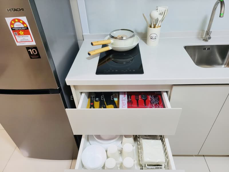 Kediaman Servis untuk Disewa di BeCentral @ i-City - Estee Lee - Kitchen - PropertyGuru.com.my