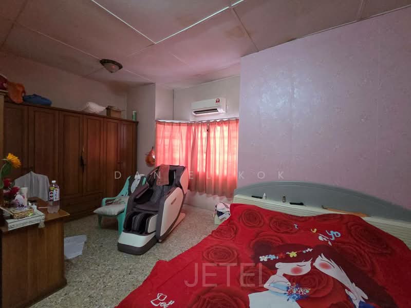 2-storey Terraced House for Sale in Taman Bayu Perdana (Klang) - Daniel Kok - Bedroom - PropertyGuru.com.my