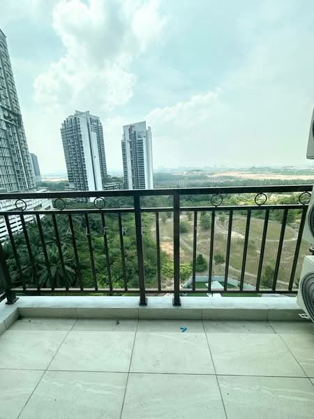 Pangsapuri untuk Disewa di Optimus Medini - Alfred Yap - Balcony - PropertyGuru.com.my