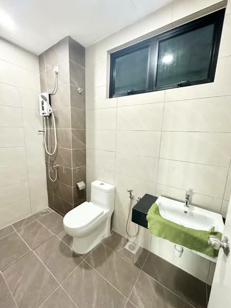 Pangsapuri untuk Disewa di Optimus Medini - Alfred Yap - Bathroom - PropertyGuru.com.my