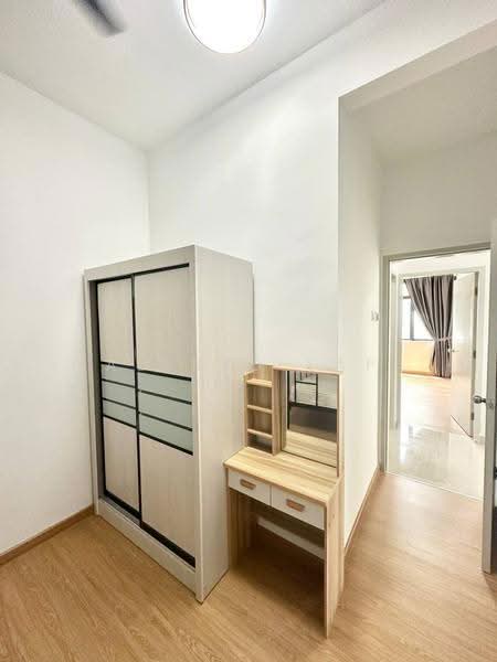 Pangsapuri untuk Disewa di Optimus Medini - Alfred Yap - Corridor - PropertyGuru.com.my
