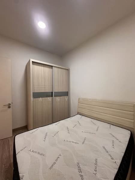 Kediaman Servis untuk Dijual di South View - Yanny Koh - Bedroom - PropertyGuru.com.my