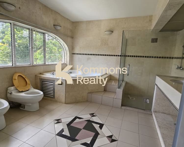 Bungalow House for Sale in Bangsar (Kuala Lumpur) - Cindy Tan - Bathroom - PropertyGuru.com.my