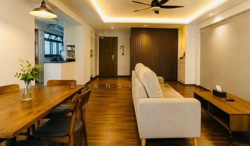 Townhouse for Sale in Bukit Gita Bayu (Seri Kembangan) - Evanslee . - Living Room - PropertyGuru.com.my