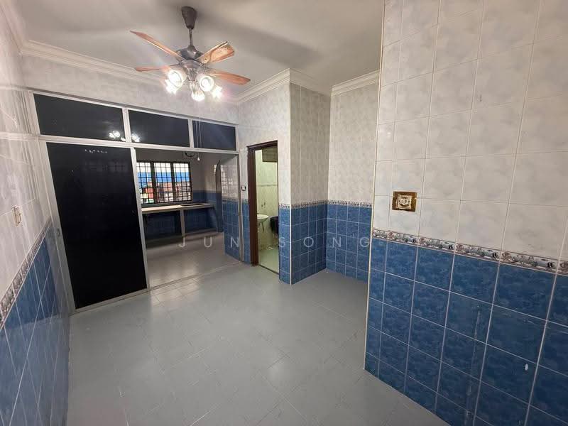 Rumah Teres 2-Tingkat untuk Dijual di Skudai (Johor) - Jun Song - Kitchen - PropertyGuru.com.my