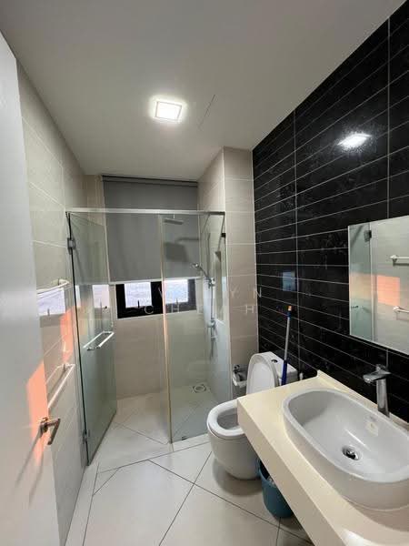 Kondominium untuk Disewa di Sky Condominium (Skyz Residence) - Evelyn Cheah - Bathroom - PropertyGuru.com.my