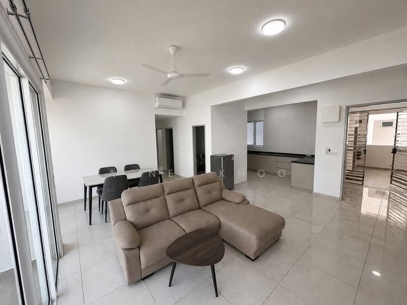 Kondominium untuk Disewa di Lucerne Residences - Agnes Khoo - Living Room - PropertyGuru.com.my